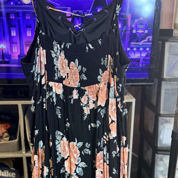 Torrid Size 3 Black Floral Tassel Lace-up Neck Maxi Dress - Picture 9 of 16
